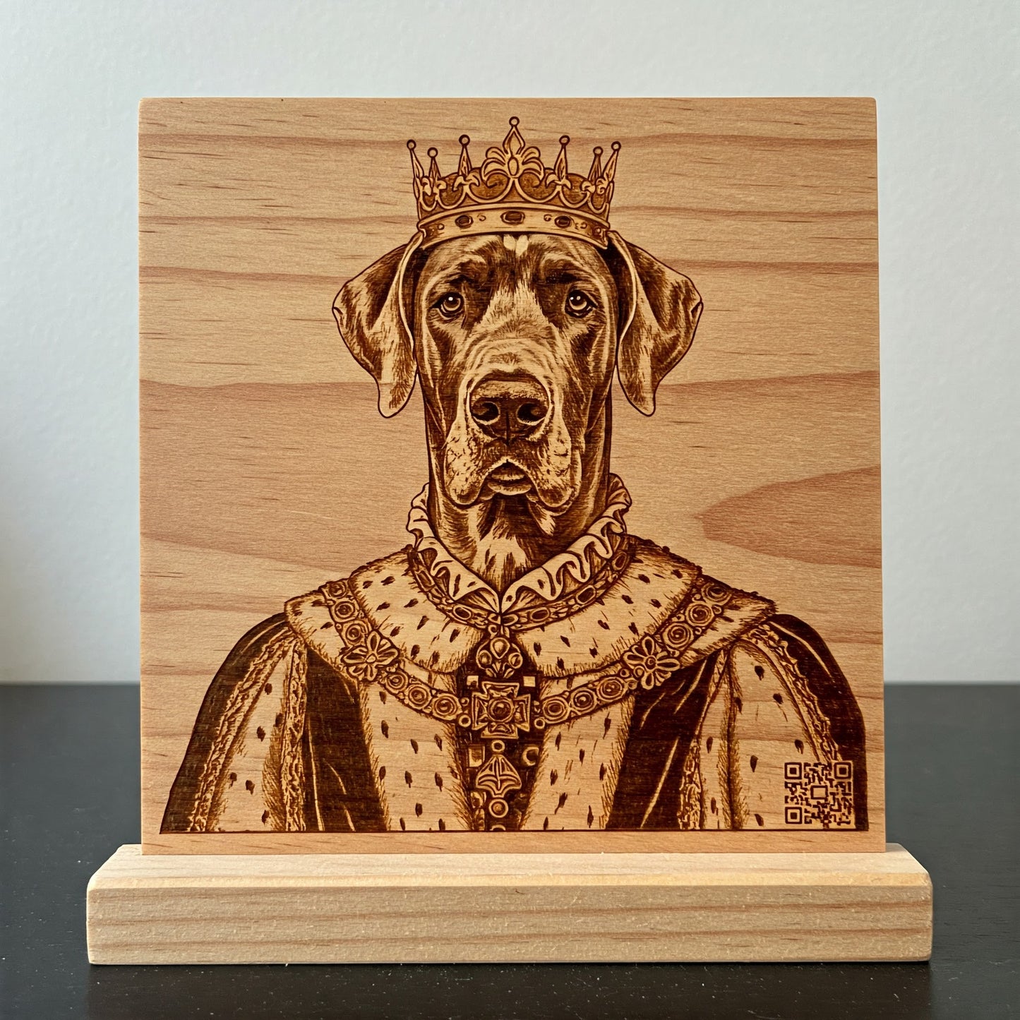 Royal Treatment Custom Etched Pet Portrait with Forever Tribute Page